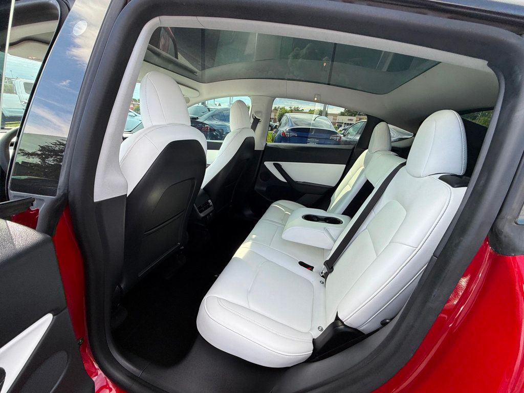 2021 Tesla Model Y Long Range photo 10