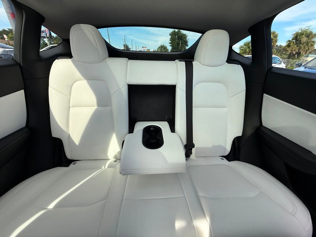 2021 Tesla Model Y Long Range photo 15
