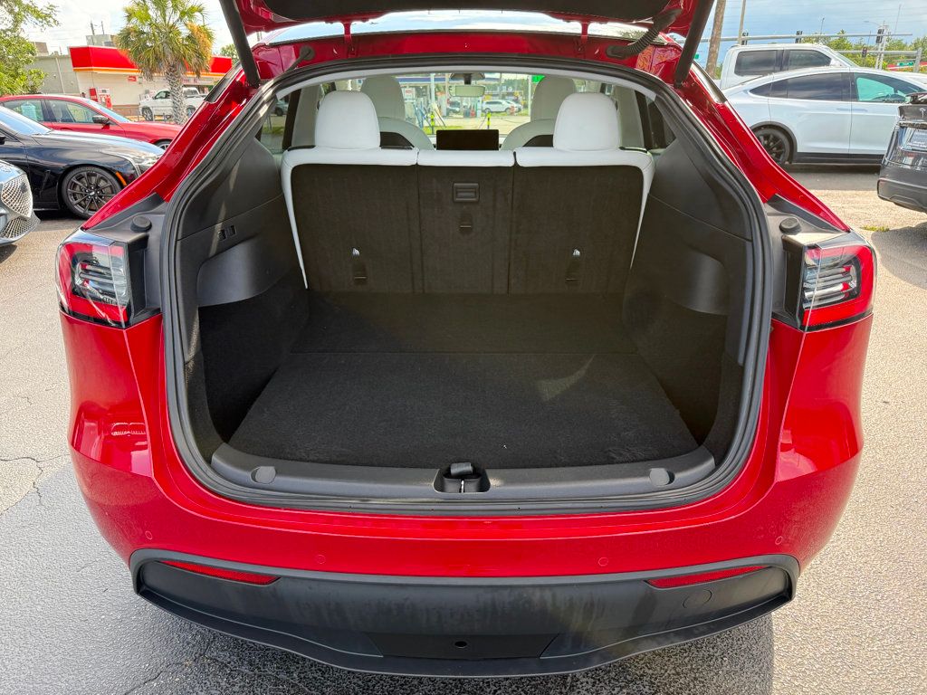 2021 Tesla Model Y Long Range photo 21