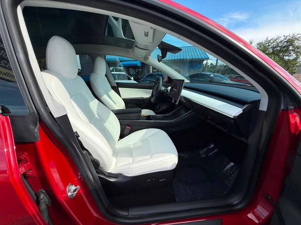 2021 Tesla Model Y Long Range photo 27