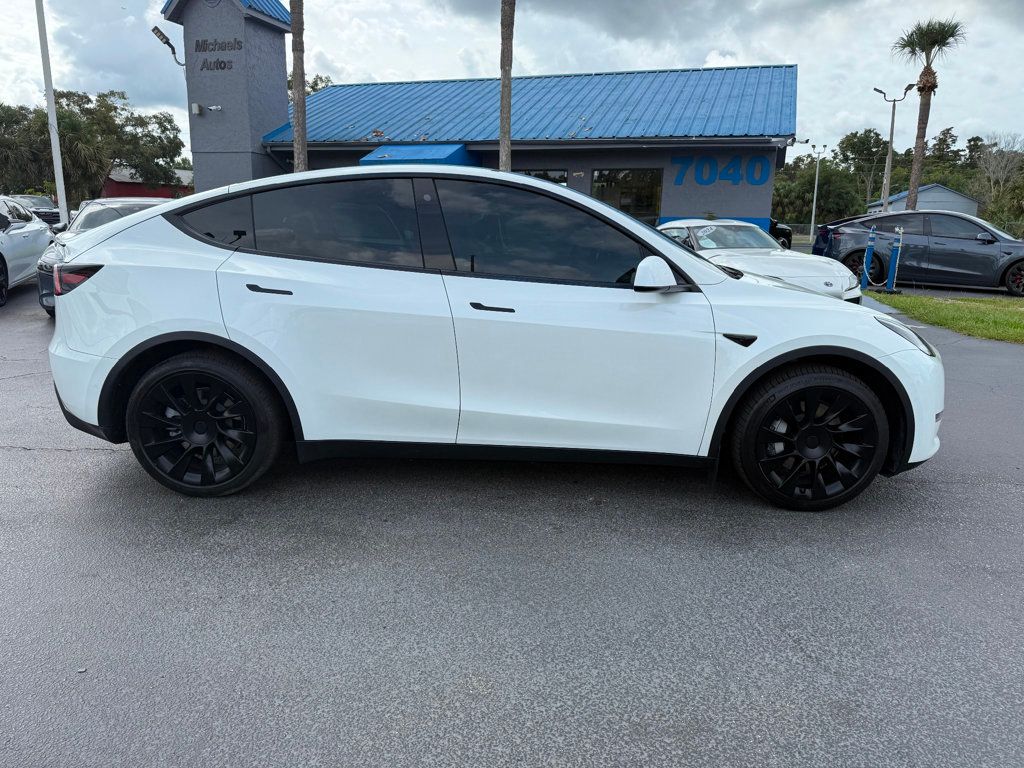 2021 Tesla Model Y Long Range photo 4