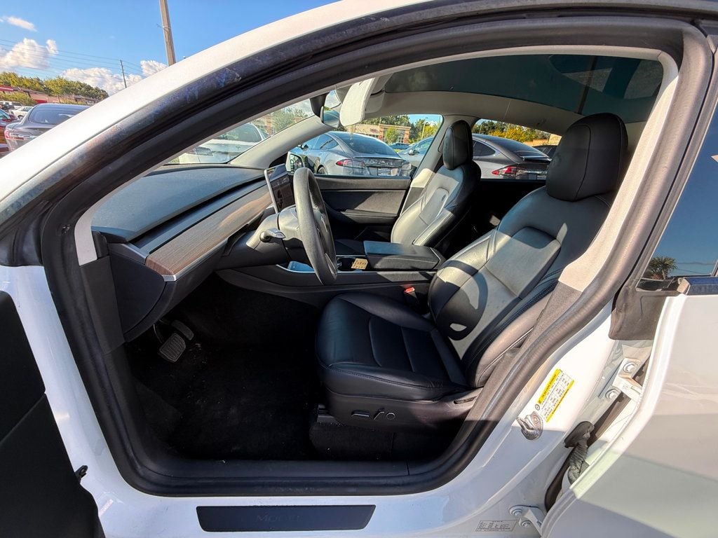 2021 Tesla Model Y Long Range AWD - 22931720 - 8