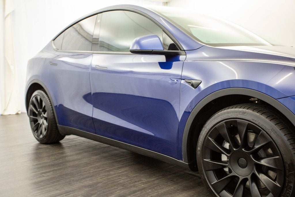 2021 Tesla Model Y Long Range AWD - 22501549 - 33