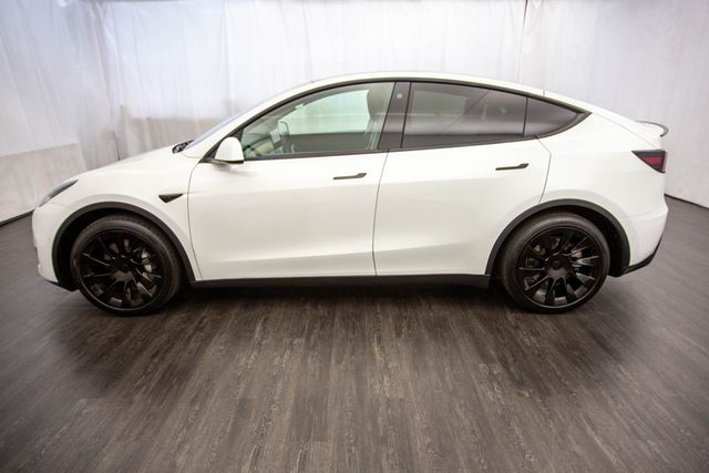 2021 Tesla Model Y Long Range AWD - 22562575 - 6