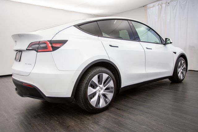 2021 Tesla Model Y Long Range AWD - 22588325 - 29