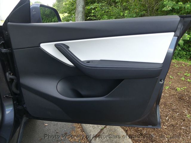 2021 Tesla Model Y Long Range AWD - 23014353 - 16