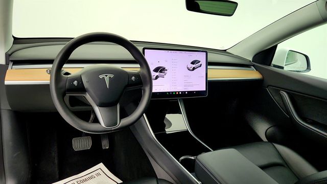 2021 Tesla Model Y Long Range AWD - 23016298 - 11