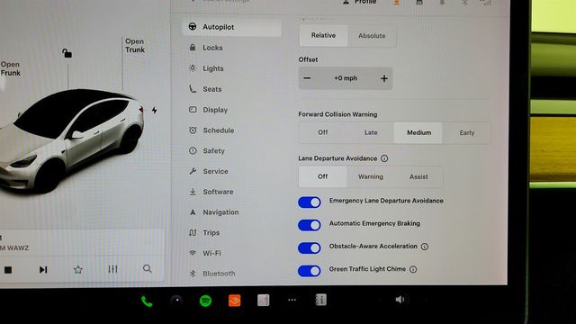 2021 Tesla Model Y Long Range AWD - 23016298 - 19
