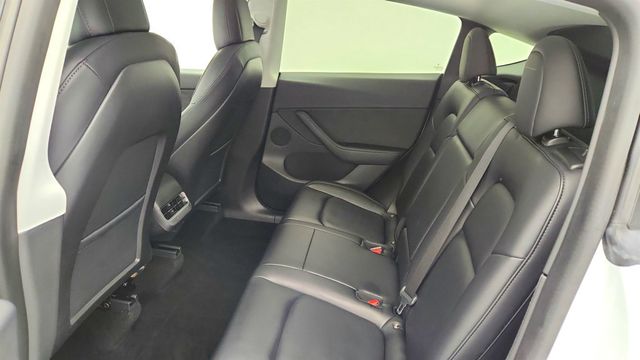 2021 Tesla Model Y Long Range AWD - 23016298 - 24