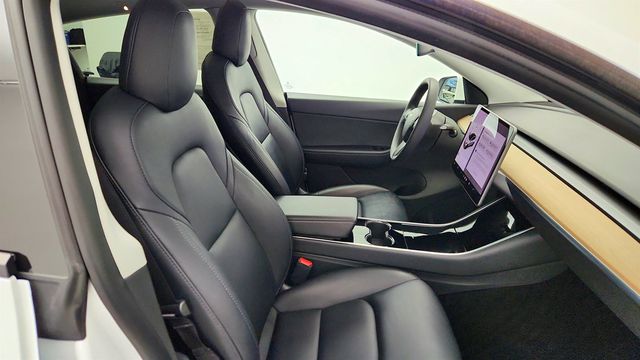 2021 Tesla Model Y Long Range AWD - 23016298 - 27