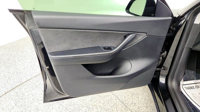 2021 Tesla Model Y Long Range AWD - 23095250 - 10