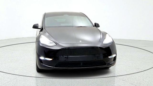2021 Tesla Model Y Long Range AWD - 23095250 - 1
