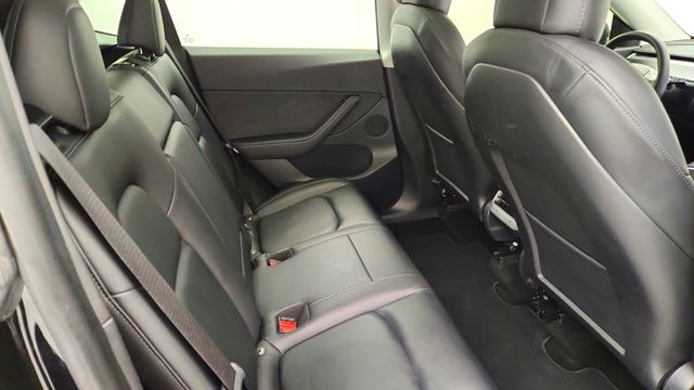 2021 Tesla Model Y Long Range AWD - 23095250 - 26