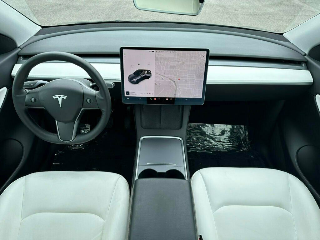 2021 Tesla Model Y Long Range AWD - 22400525 - 1