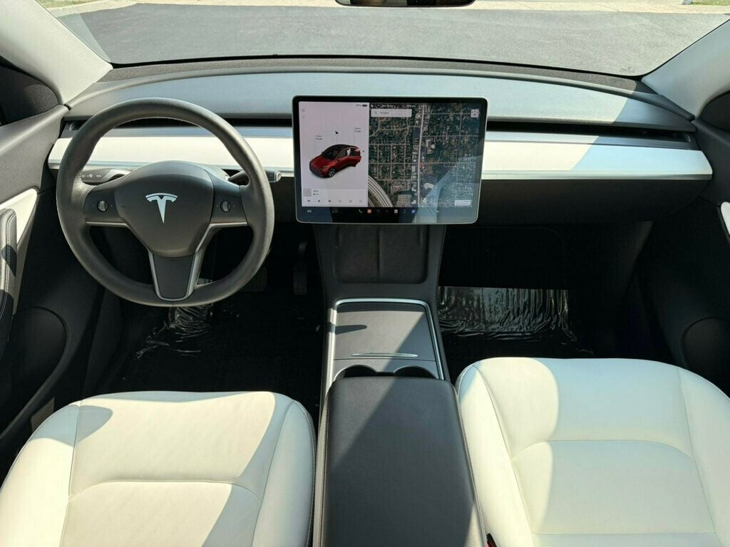 2021 Tesla Model Y Long Range AWD - 22628904 - 1