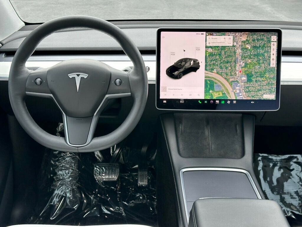 2021 Tesla Model Y Long Range AWD - 23058376 - 21