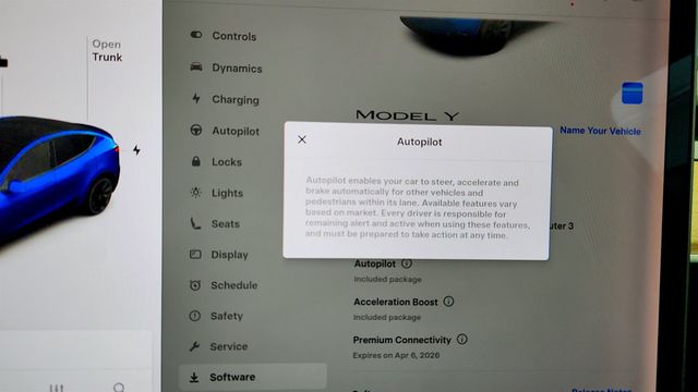 2021 Tesla Model Y Long Range AWD w/ 20'' Induction Wheels & Acceleration Boost - 23000096 - 15