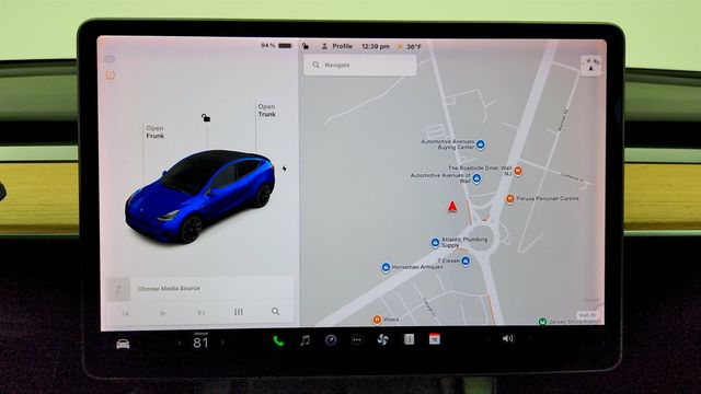 2021 Tesla Model Y Long Range AWD w/ 20'' Induction Wheels & Acceleration Boost - 23000096 - 22