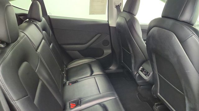 2021 Tesla Model Y Long Range AWD w/ 20'' Induction Wheels & Acceleration Boost - 23000096 - 27