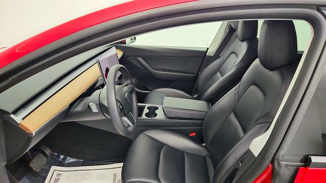 2021 Tesla Model Y Long Range AWD w/ 20'' Wheels, 15'' Touchscreen & Panoramic Roof - 22997422 - 22