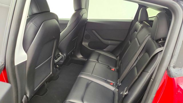 2021 Tesla Model Y Long Range AWD w/ 20'' Wheels, 15'' Touchscreen & Panoramic Roof - 22997422 - 23