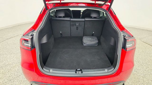 2021 Tesla Model Y Long Range AWD w/ 20'' Wheels, 15'' Touchscreen & Panoramic Roof - 22997422 - 24