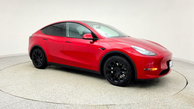 2021 Tesla Model Y Long Range AWD w/ 20'' Wheels, 15'' Touchscreen & Panoramic Roof - 22997422 - 2