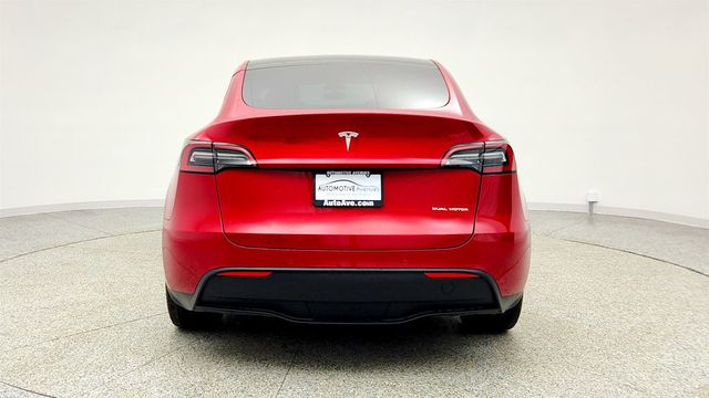 2021 Tesla Model Y Long Range AWD w/ 20'' Wheels, 15'' Touchscreen & Panoramic Roof - 22997422 - 5