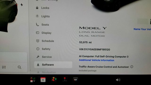 2021 Tesla Model Y Long Range AWD w/ 7-Seat Interior, Accel Boost & 20'' Wheels - 23063227 - 11