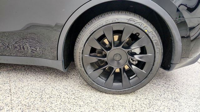 2021 Tesla Model Y Long Range AWD w/ 7-Seat Interior, Accel Boost & 20'' Wheels - 23063227 - 8