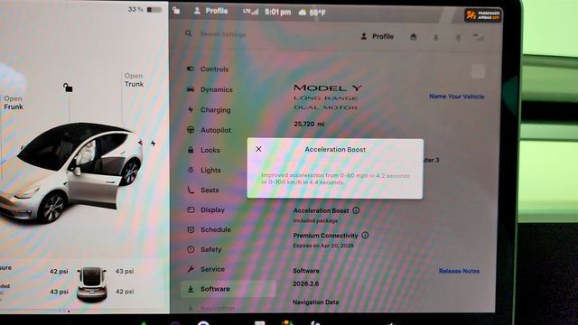 2021 Tesla Model Y Long Range AWD w/ 7 Seat White & Black Premium Interior - 23003593 - 16