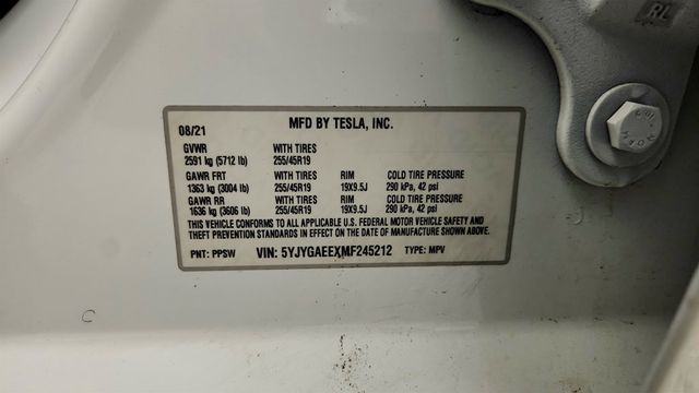 2021 Tesla Model Y Long Range AWD w/ 7 Seat White & Black Premium Interior - 23003593 - 23