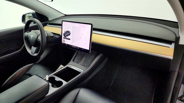 2021 Tesla Model Y Long Range AWD w/ Acceleration Boost - 23056231 - 29