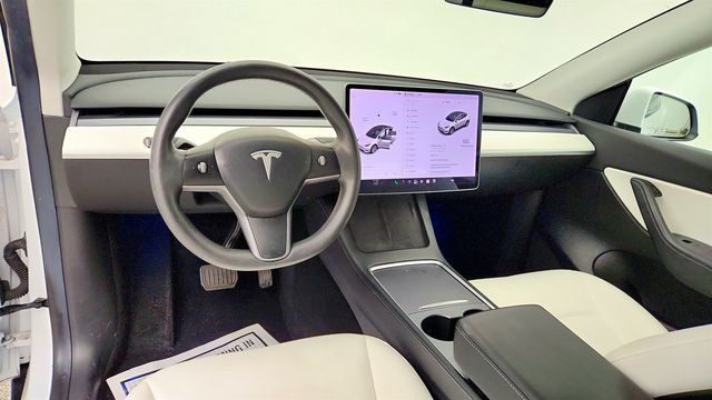 2021 Tesla Model Y Long Range AWD w/ Acceleration Boost & Premium Interior - 23076114 - 11