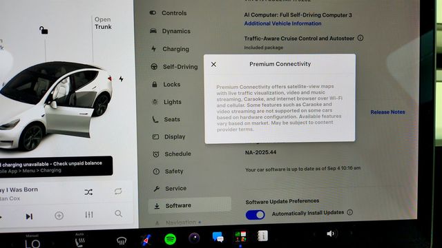 2021 Tesla Model Y Long Range AWD w/ Acceleration Boost & Premium Interior - 23076134 - 18