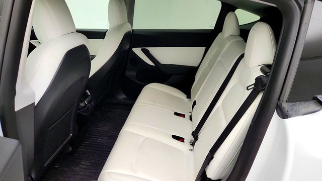 2021 Tesla Model Y Long Range AWD w/ Acceleration Boost & Premium Interior - 23076134 - 26