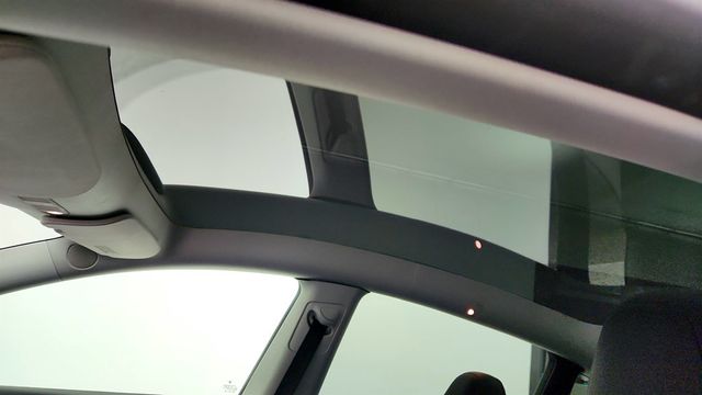 2021 Tesla Model Y Long Range AWD w/ Full Self Driving, 7 Seat Int. & 20’’ Wheels - 23009185 - 9