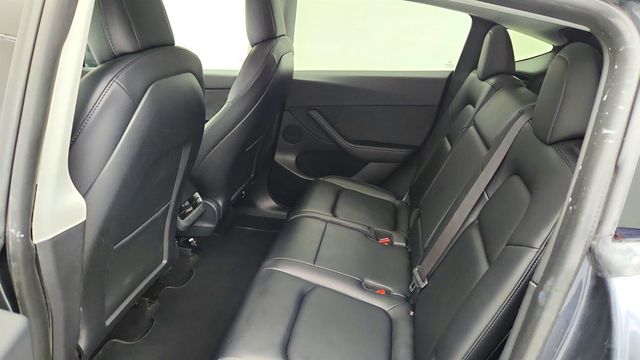 2021 Tesla Model Y Long Range AWD w/ Full Self Driving, 7 Seat Int. & 20’’ Wheels - 23009185 - 24