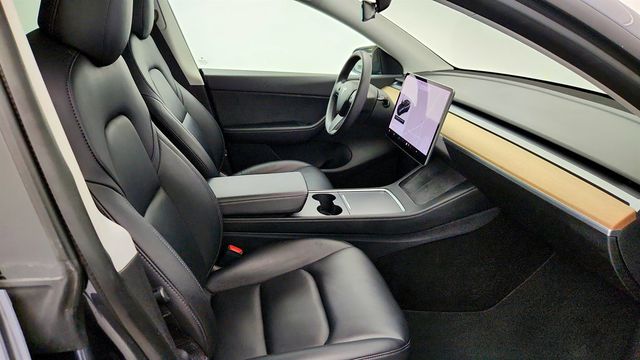 2021 Tesla Model Y Long Range AWD w/ Full Self Driving, 7 Seat Int. & 20’’ Wheels - 23009185 - 27