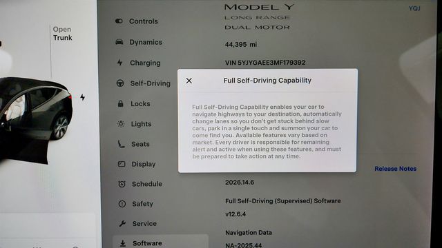 2021 Tesla Model Y Long Range AWD w/ White/Black 7-Seat Interior - 23061679 - 15
