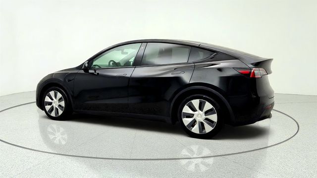 2021 Tesla Model Y Long Range AWD w/ White/Black 7-Seat Interior - 23061679 - 6