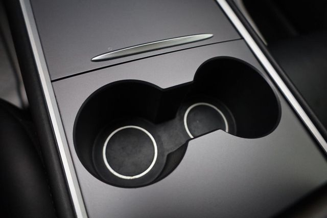 2021 Tesla Model Y Performance - 23093856 - 36