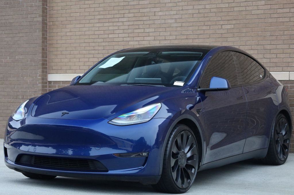 Tesla Model Y photo 5