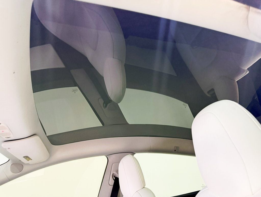 2021 Tesla Model Y Performance photo 22