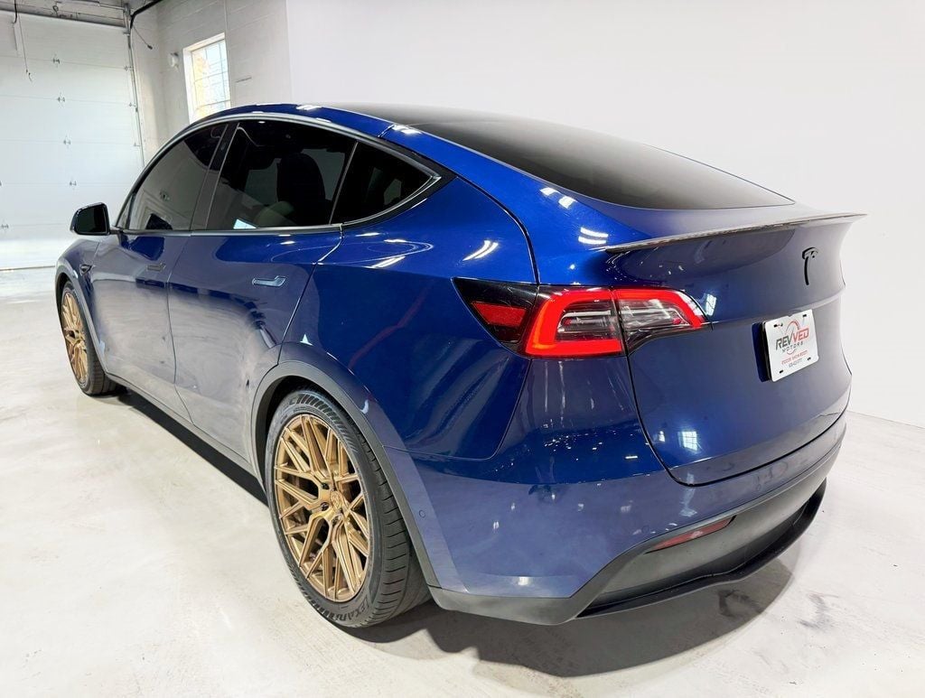 2021 Tesla Model Y Performance photo 5