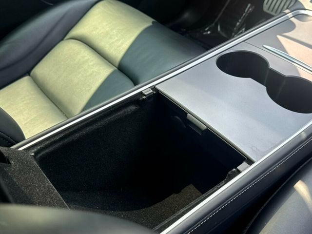 2021 Tesla Model Y Performance AWD - 23060714 - 28