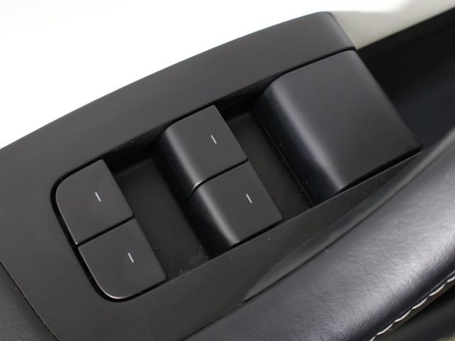2021 Tesla Model Y Performance AWD - 23018791 - 38