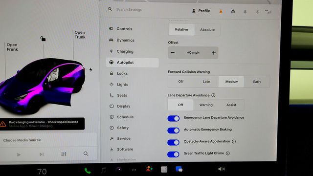2021 Tesla Model Y Performance AWD w/ White & Black Premium Interior - 23019163 - 19