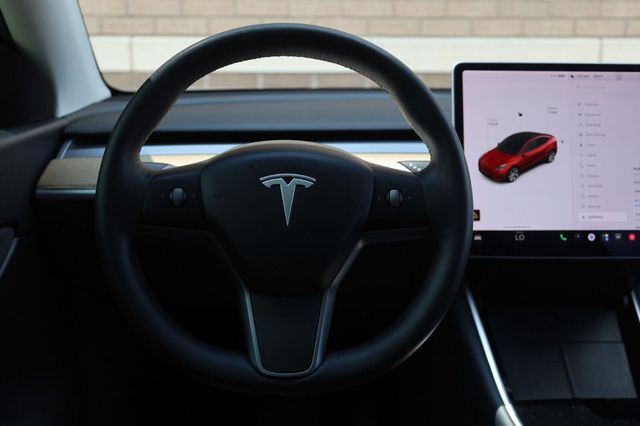 2021 Tesla Model Y Standard Range - 23076108 - 30