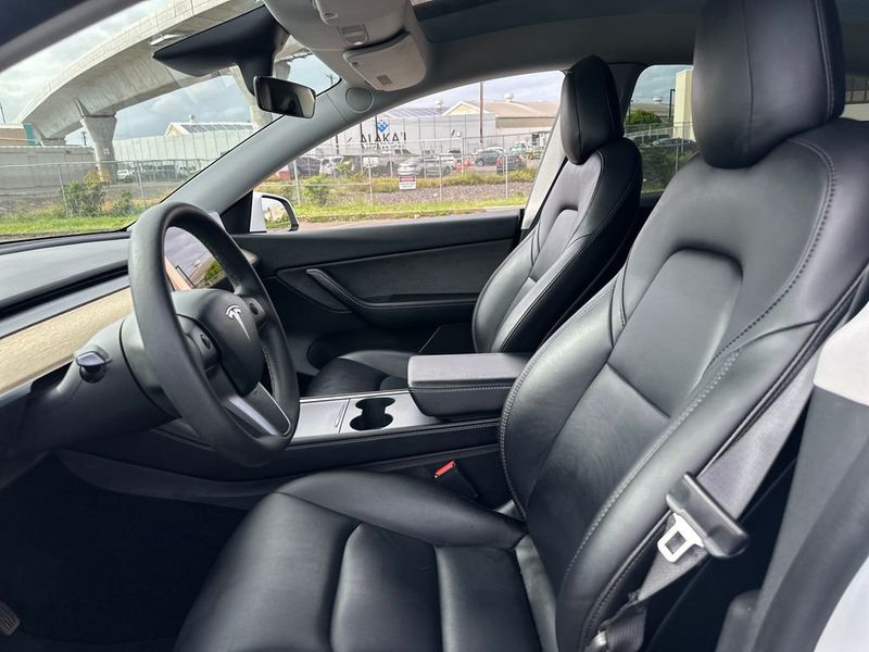 2021 Tesla Model Y Standard Range RWD - 22984249 - 11